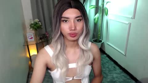Snapshot of zelainalovetocum chatting on 01-22-25, 02:48 zelainalovetocum online show from 01-22-25, 02:48