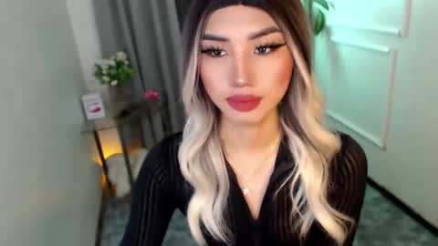 Snapshot of zelainalovetocum chatting on 02-07-25, 02:29 zelainalovetocum online show from 02-07-25, 02:29