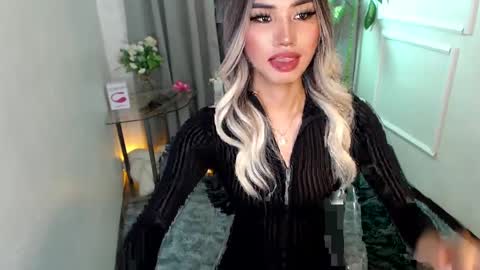 Snapshot of zelainalovetocum chatting on 02-07-25, 05:31 zelainalovetocum online show from 02-07-25, 05:31