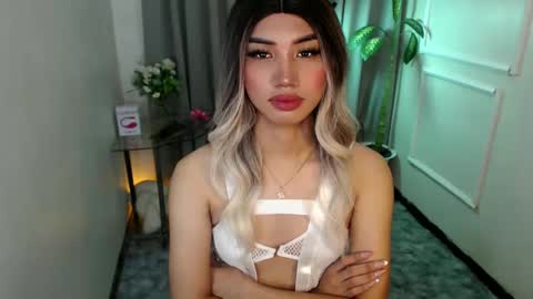Snapshot of zelainalovetocum chatting on 02-08-25, 01:11 zelainalovetocum online show from 02-08-25, 01:11