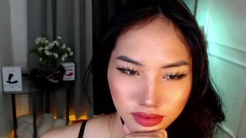 Snapshot of zelainalovetocum chatting on 03-10-25, 06:56 zelainalovetocum online show from 03-10-25, 06:56