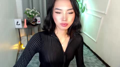 Snapshot of zelainalovetocum chatting on 03-11-25, 09:15 zelainalovetocum online show from 03-11-25, 09:15