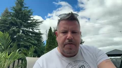 Snapshot of zellysgift1 chatting on 06-15-26, 03:25 zellysgift1 online show from 06-15-26, 03:25
