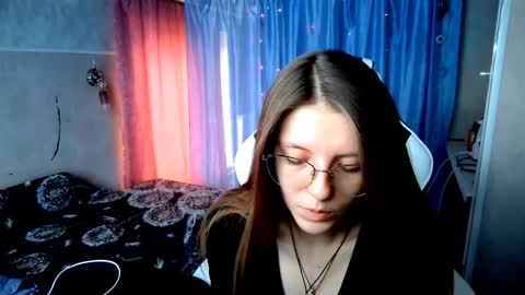 Snapshot of zelmacurington chatting on 01-11-26, 10:53 Julia online show from 01-11-26, 10:53