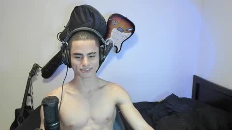 Snapshot of zenhzu chatting on 01-02-25, 12:13 zenzhu online show from 01-02-25, 12:13