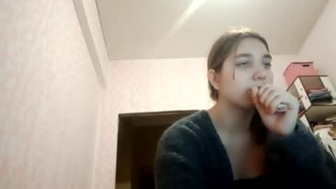 zeniabrossoit online show from 03-16-26, 12:42