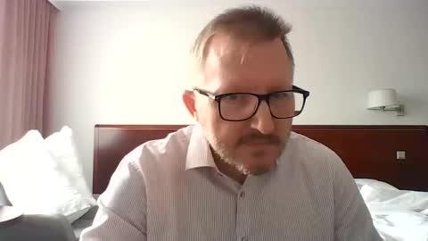 Snapshot of zenlem chatting on 05-23-26, 08:18 zenlem online show from 05-23-26, 08:18