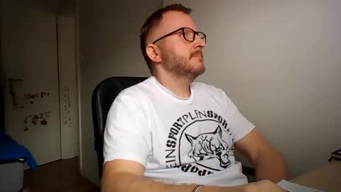 Snapshot of zenlem chatting on 05-27-26, 06:43 zenlem online show from 05-27-26, 06:43