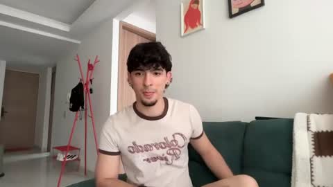 Snapshot of zenn_rush chatting on 07-05-26, 03:19 Zenn online show from 07-05-26, 03:19