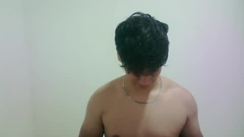 zeus_183 online show from 03-25-26, 04:51