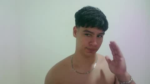 zeus_183 online show from 04-04-26, 03:16