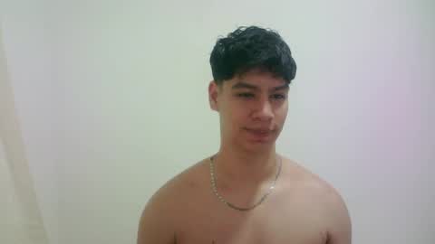 zeus_183 online show from 04-06-26, 04:21