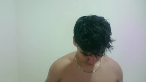 zeus_183 online show from 06-09-26, 03:18
