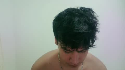 zeus_183 online show from 07-04-26, 04:40