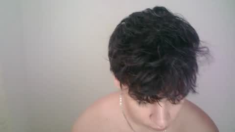 zeus_183 online show from 07-06-26, 11:07