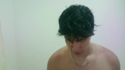 zeus_183 online show from 07-08-26, 11:31
