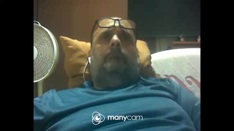 Snapshot of zeusdioss chatting on 05-11-26, 12:05 zeusdioss online show from 05-11-26, 12:05
