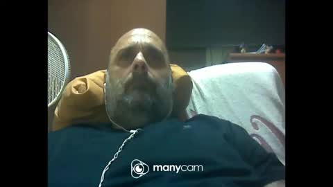 Snapshot of zeusdioss chatting on 05-15-26, 02:18 zeusdioss online show from 05-15-26, 02:18
