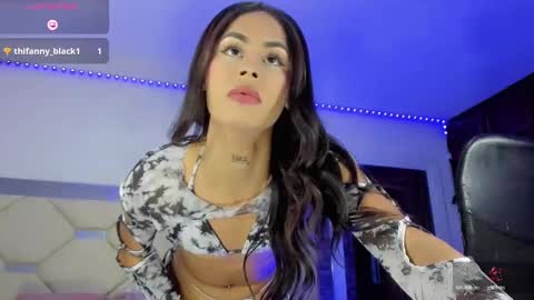 Aisha Alejandra Rosse Deus  online show from 01-11-25, 11:24