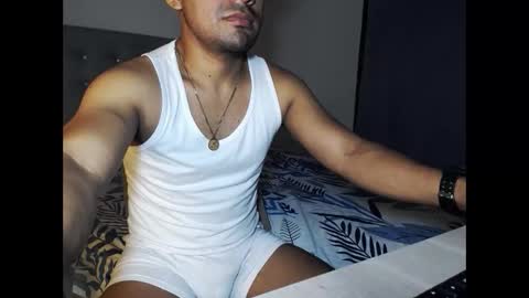 zeussexyhot online show from 05-26-26, 05:03