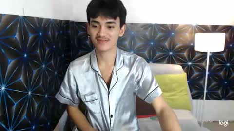 zavier skinny asian online show from 01-17-25, 11:27