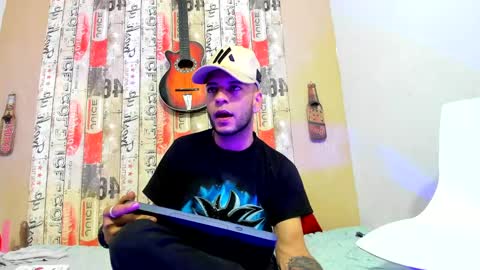 Snapshot of zhamira_21 chatting on 12-08-24, 03:53 ZHAMIRA ANDRES online show from 12-08-24, 03:53