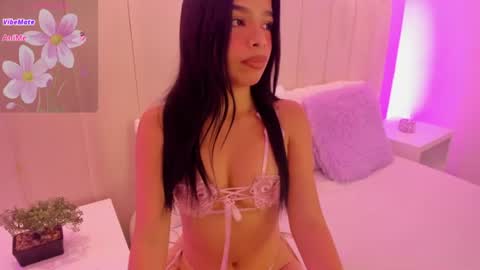 Snapshot of zhara_pearl_ chatting on 08-04-26, 07:38 Kamila online show from 08-04-26, 07:38