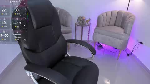 Zhara online show from 11-18-25, 03:56