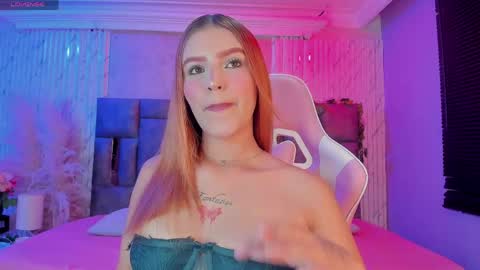 Snapshot of zhararousse chatting on 05-08-26, 11:48 Zhara Rousse online show from 05-08-26, 11:48