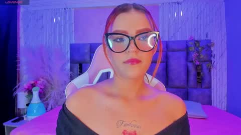 Snapshot of zhararousse chatting on 06-03-26, 11:57 Zhara Rousse online show from 06-03-26, 11:57