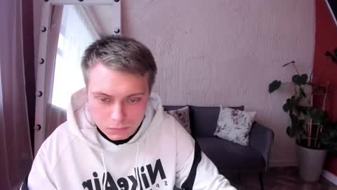 zherealkrugi online show from 11-26-25, 09:10