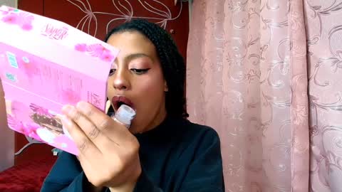 Zia Green online show from 12-29-24, 04:59