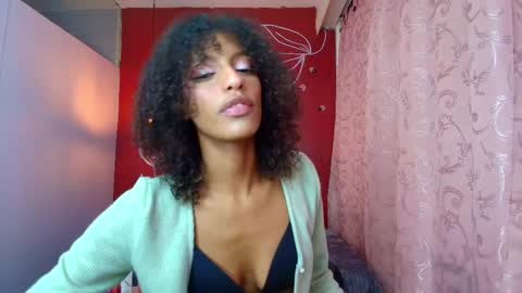 Zia Green online show from 02-27-25, 01:17