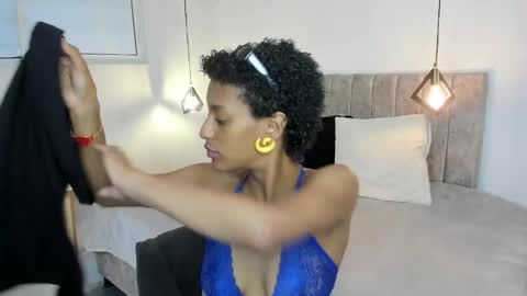 Snapshot of zia_green chatting on 06-03-26, 12:19 Zia Green online show from 06-03-26, 12:19