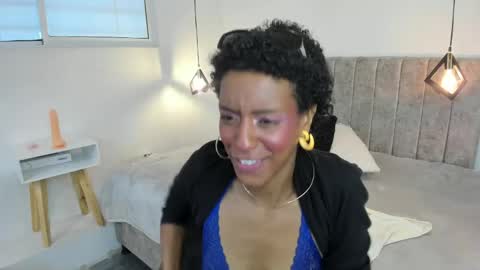 Snapshot of zia_green chatting on 06-03-26, 02:33 Zia Green online show from 06-03-26, 02:33