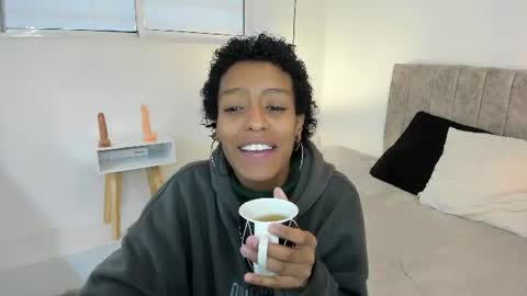 Snapshot of zia_green chatting on 06-09-26, 12:28 Zia Green online show from 06-09-26, 12:28