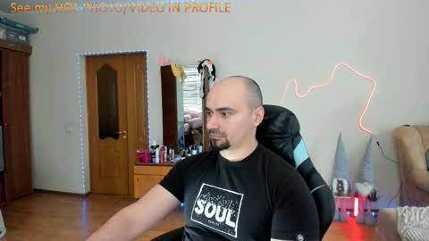 Snapshot of ziesh chatting on 02-08-26, 12:19 Ziesh online show from 02-08-26, 12:19