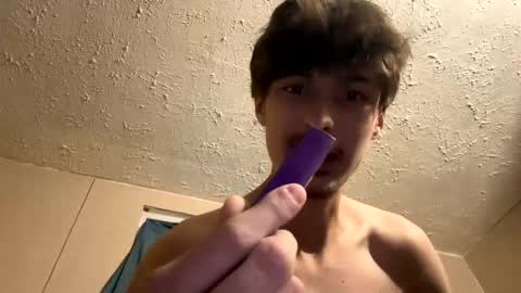 Snapshot of ziggy758084 chatting on 09-23-25, 09:07 ziggy758084 online show from 09-23-25, 09:07