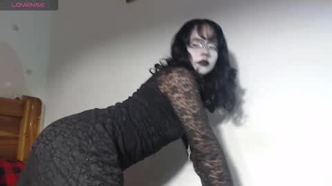 Snapshot of ziggyblunt chatting on 03-19-26, 05:33 ziggyblunt online show from 03-19-26, 05:33