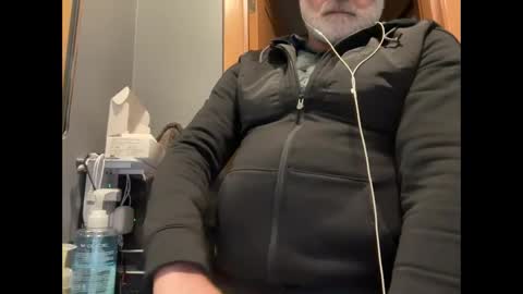 zinger283069 online show from 10-30-25, 08:09