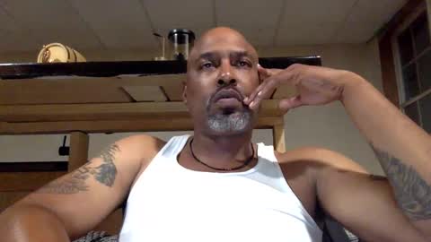 Snapshot of zionlion22 chatting on 05-10-26, 03:01 zionlion22 online show from 05-10-26, 03:01