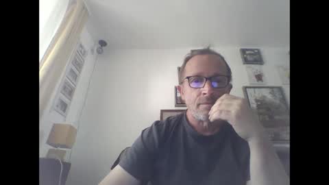 Snapshot of zippi55 chatting on 09-13-25, 11:21 Zippi online show from 09-13-25, 11:21