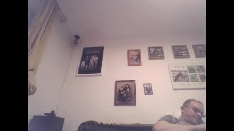 Snapshot of zippi55 chatting on 11-18-25, 06:45 Zippi online show from 11-18-25, 06:45