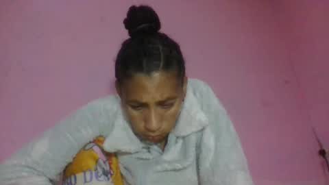 Snapshot of zittaa chatting on 05-19-26, 02:07 zittaa online show from 05-19-26, 02:07