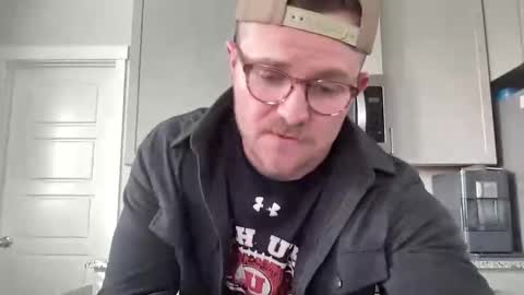 Snapshot of zjerty8 chatting on 03-12-26, 10:38 ZJ online show from 03-12-26, 10:38