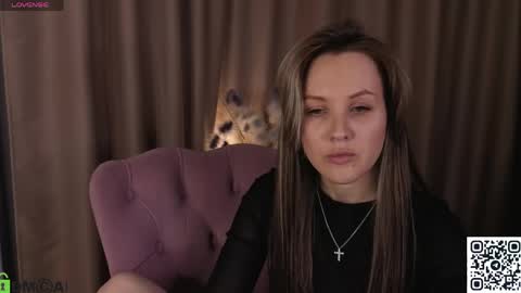 Snapshot of zlata__fox chatting on 05-16-26, 10:36 Zlata Mon Tue Thu Fri Sun Sa GMT 3 0000pm - 0600pm online show from 05-16-26, 10:36
