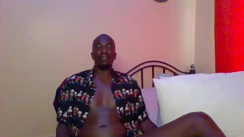 Zlatann2012 online show from 02-28-25, 01:36