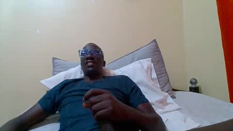 Zlatann2012 online show from 09-15-25, 10:21