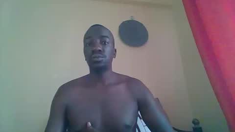 Zlatann2012 online show from 10-21-25, 06:47