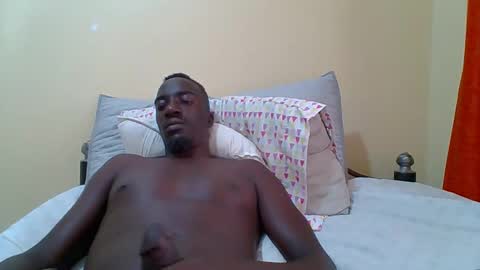 Snapshot of zlatann2012 chatting on 02-01-26, 09:52 Zlatann2012 online show from 02-01-26, 09:52